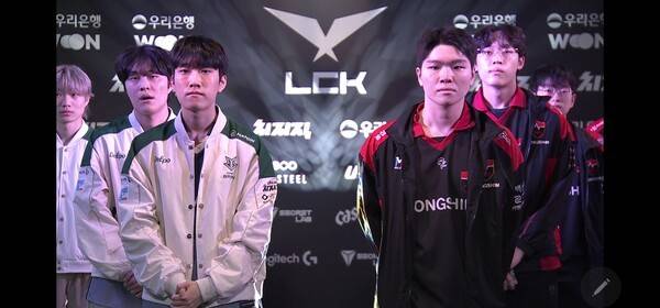 19일 서울 종로구 롤파크에서 열린 '2026 리그 오브 레전드 챔피언스 코리아(LCK)' 정규 시즌 1경기 1세트에서 한진 브리온이 농심 레드포스를 꺾고 기분 좋은 출발을 알렸다. (한진브리온 & 농심레드포스=1:0)./사진=네이버 치지직 라이브영상 캡처