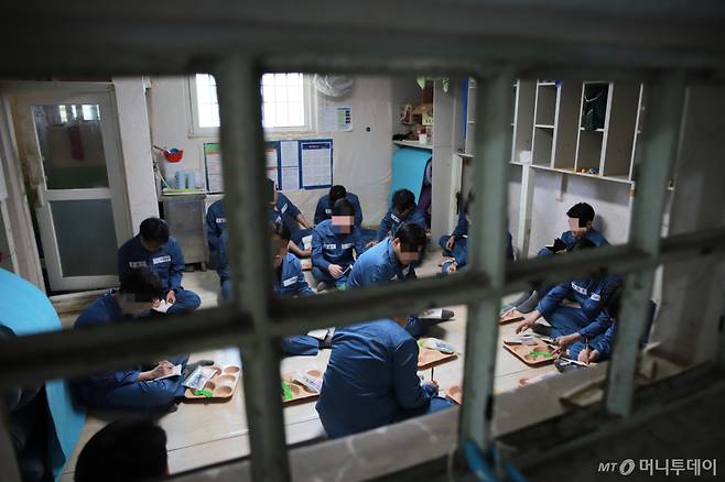 경기 안양교도소 생활동 /사진제공=법무부