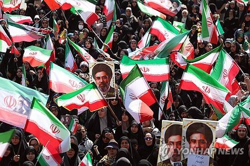 지난 17일 테헤란에서 열린 반미·반이스라엘 시위 〈사진=EPA / 연합뉴스〉