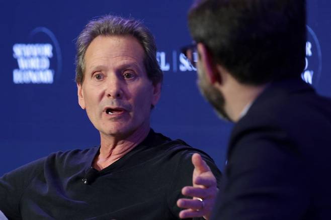 Verizon CEO Dan Schulman. AFP연합뉴스
