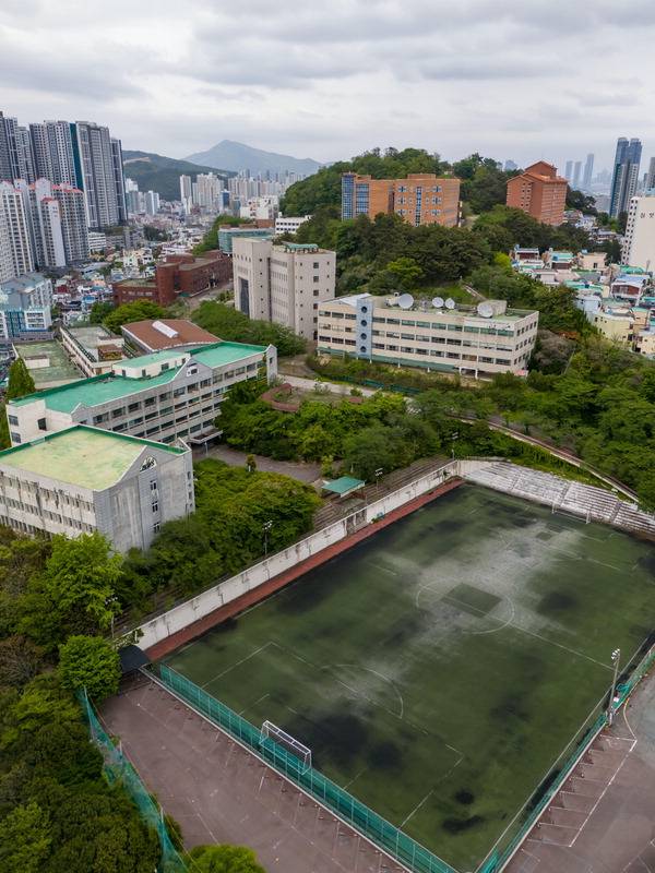 남구 우암동 옛 부산외대 전경. 국제신문 DB