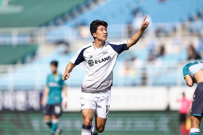 추가골을 넣고 기뻐하는 변경준. 서울 이랜드 FC 제공
