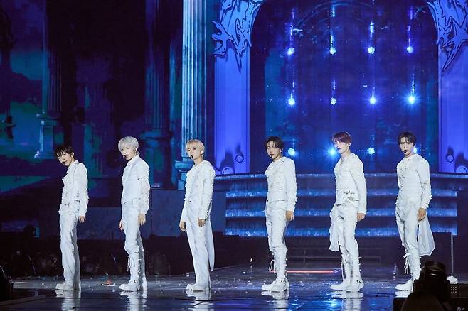 SM엔터테인먼트 제공