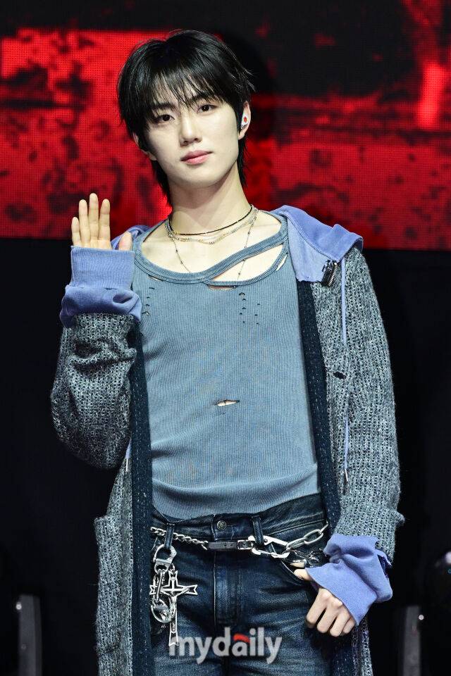 그룹 이븐 첫 번째 싱글앨범 쇼케이스/곽경훈 기자 kphoto@mydaily.co.kr