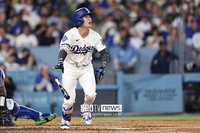 ▲ 김혜성은 13일 텍사스전에서 3회 루킹 삼진을 당한 뒤 챌린지를 신청했다가 기회를 소진한 것을 두고 로버츠 감독의 훈계를 들었다