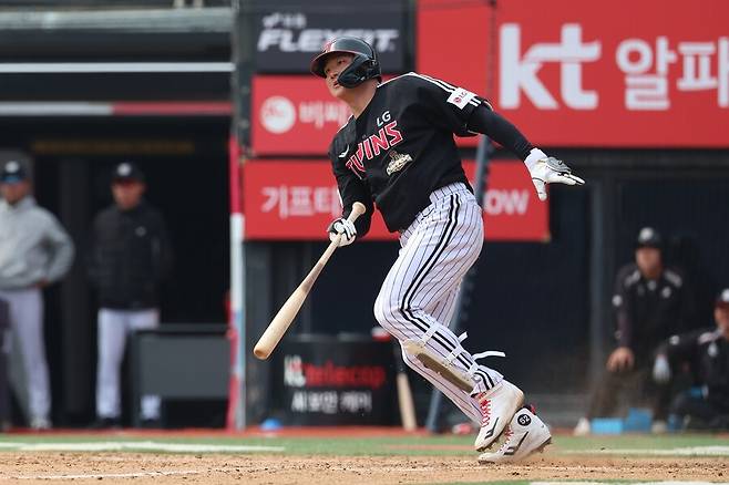 ▲ 이재원은 시즌 초반 극심한 부진 끝에 결국 20일 2군으로 내려갔다 ⓒLG 트윈스