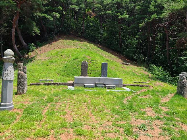 대전시 동구 마산동 고흥류씨 묘역                                                                                                                                                                                   사진=한소민 소장