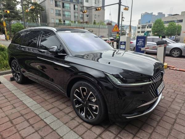 링컨 노틸러스 HEV 외관./사진=이용현 기자