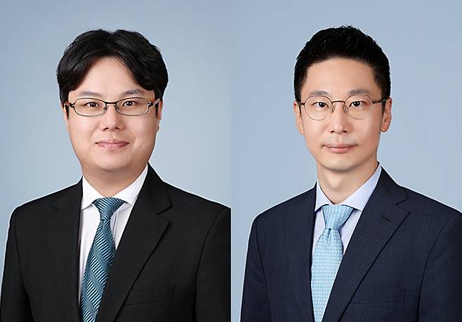 이정우(왼쪽) 변호사와 문성 변호사.