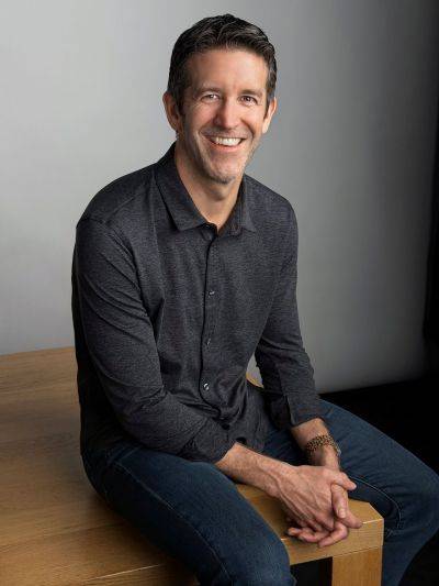 팀 쿡 애플 최고경영자(CEO)의 후임 존 터너스. 애플