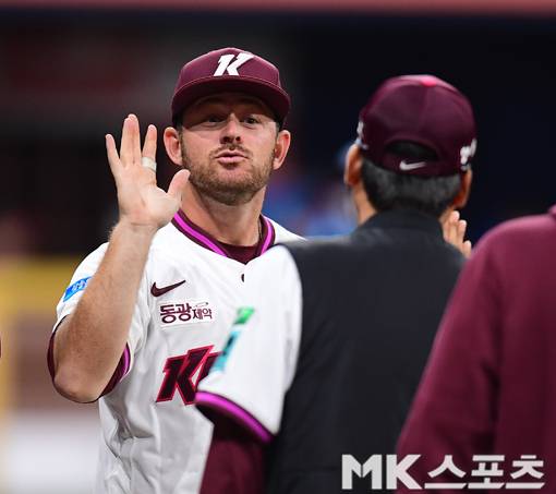 키움을 이끄는 설종진 감독. 사진=김재현 기자