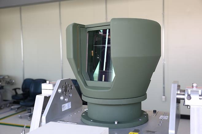 한화시스템의 K2 전차장 조준경 모습. 사진 제공=한화시스템