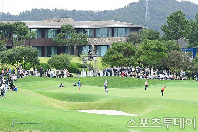 지난해 BMW 레이디스 챔피언십 당시 파인비치 골프링크스 전경 / 사진=DB