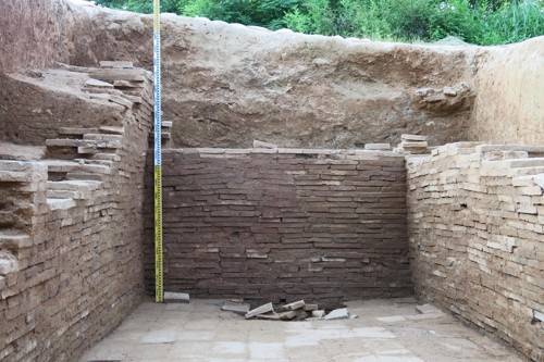 공주 교촌리 무덤 모습  2018년 발굴 조사 성과 발표 당시 공개된 사진 [국립공주대 역사박물관 제공. 재판매 및 DB 금지]