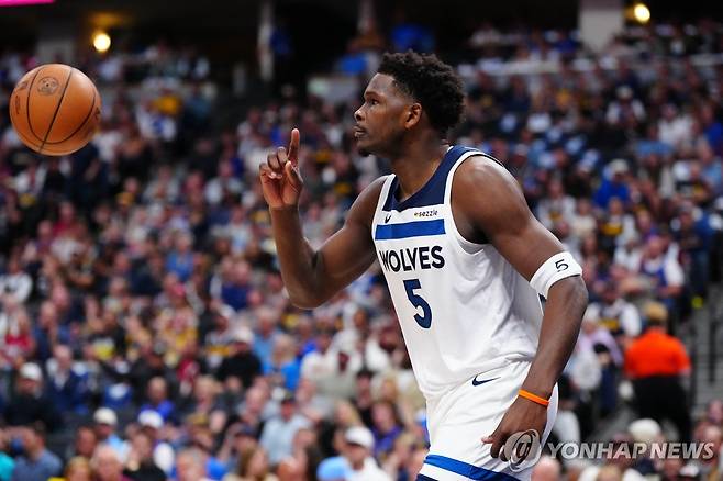 미네소타의 앤서니 에드워즈 [Ron Chenoy-Imagn Images/로이터=연합뉴스]