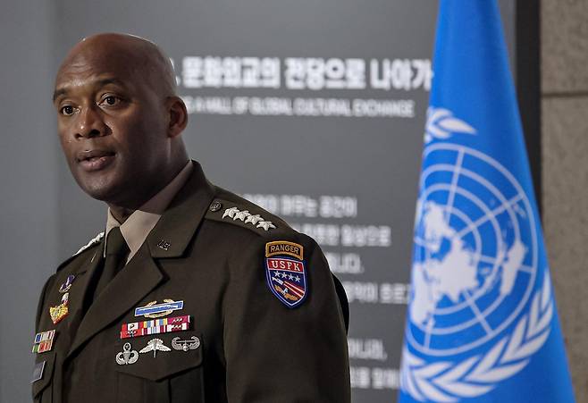 제이비어 브런슨 주한미군사령관이 24일 서울 용산구 전쟁기념관에서 열린 2025 유엔참전기념행사에 참석해 있다.