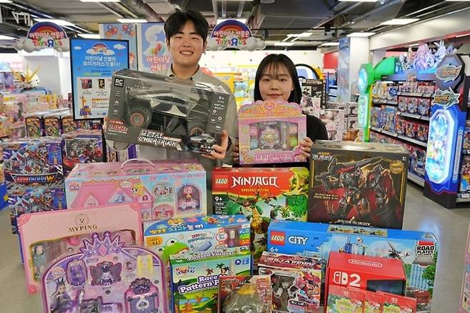 롯데마트 토이저러스, 완구 할인 행사 진행. [롯데마트 제공]