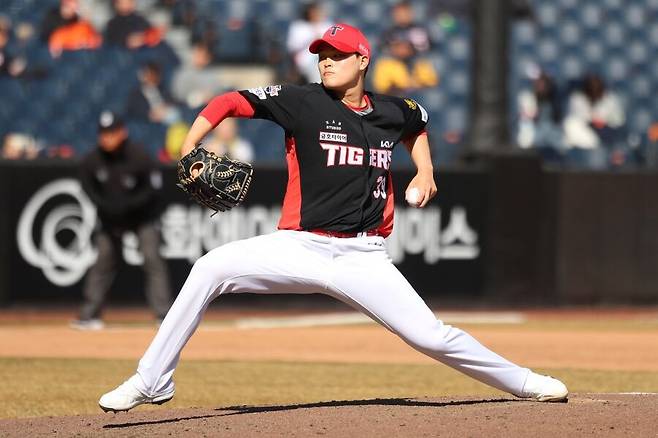 ▲ 최지민까지 정상적으로 돌아오면 KIA 불펜은 막강한 위용을 뽐낼 수 있다 ⓒKIA타이거즈