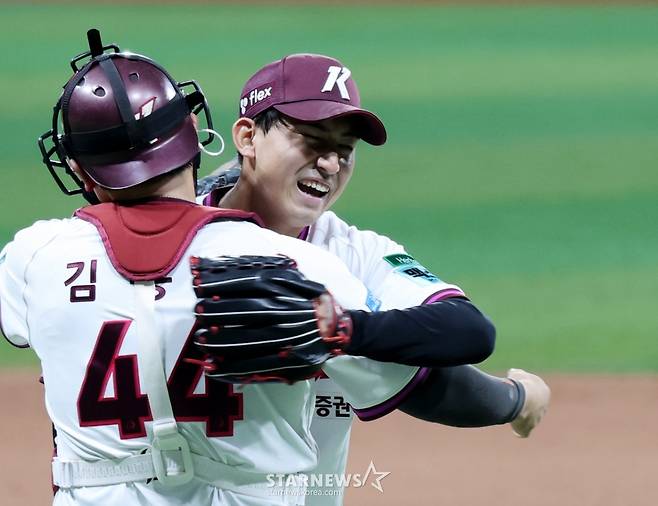 [한번에쓱] '1점을 지켜라'특명받은 유토, 가슴이 터질듯한 긴장감 이겨냈다!스