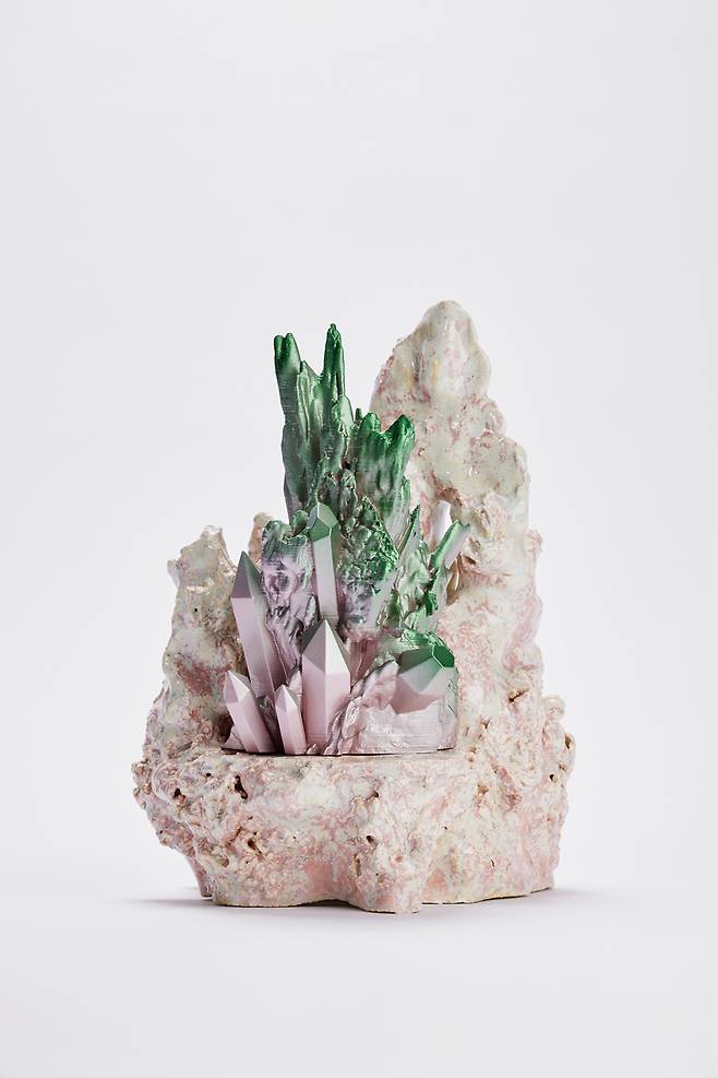 ‘이끼 아래 붉은 점’