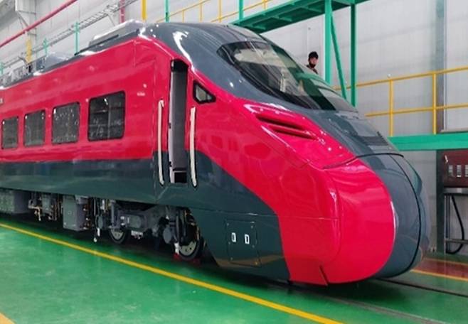 한국철도공사가&nbsp;'다원시스 사태'에 따른 후속 대책 마련에 적극 나서고 있다. 사진은 다원시스가 한국철도공사에 납품하기로 했으나 납기 지연 끝에 계약이 해지된 EUM-150 열차. / 다원시스