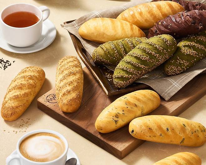 ‘보앤미’가 프랑스식 식사빵 비엔누아즈를 업그레이드해 선보이며 제품 라인업을 강화했다. 사진 신세계푸드