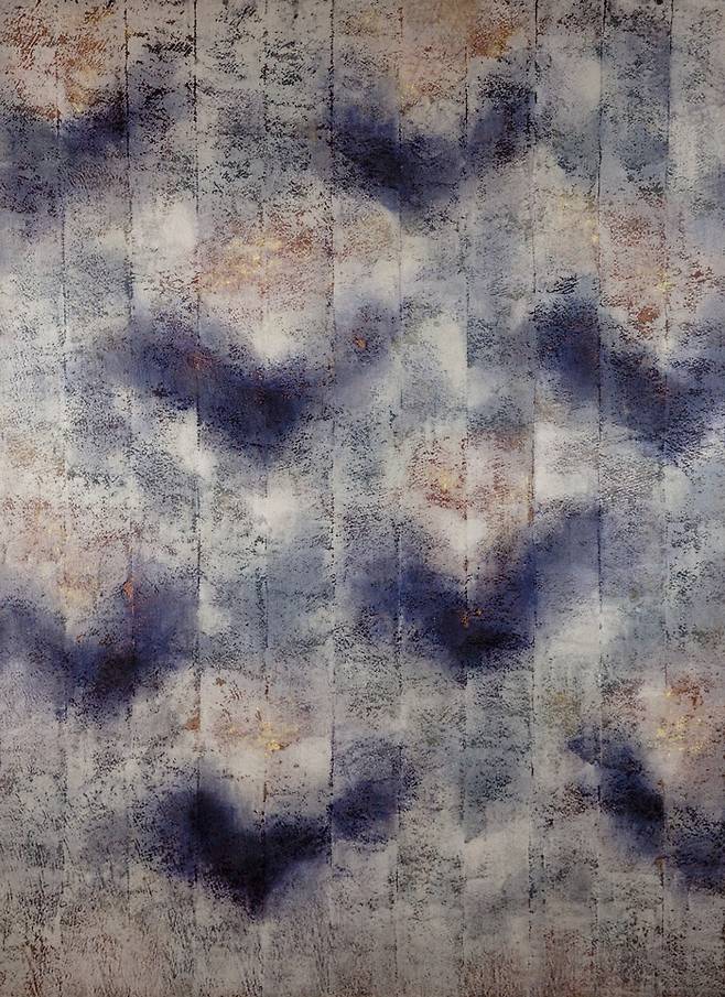 방혜자의 ‘비상’(2000) 랄린 라흐마트 샤 소장, 프랑수아즈 리비네크 갤러리 제공 <국립현대미술관>