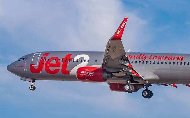 이륙 전 스페인행 항공기 안에서 과도한 신체접촉을 한 부부가 항공사로부터 영구 탑승 금지처분을 받았다. 자료사진. [사진출처 = 데일리스타]