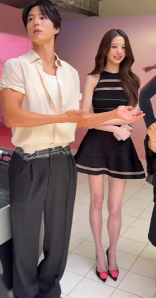 ‘데일리패션뉴스’ 인스타그램 캡처.