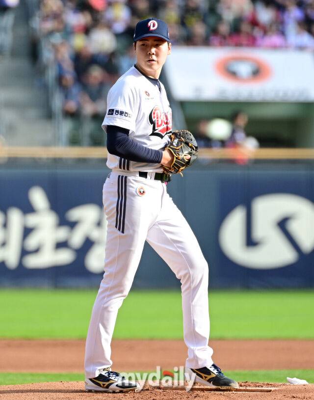 18일 경기에서 투구하는 최승용./마이데일리