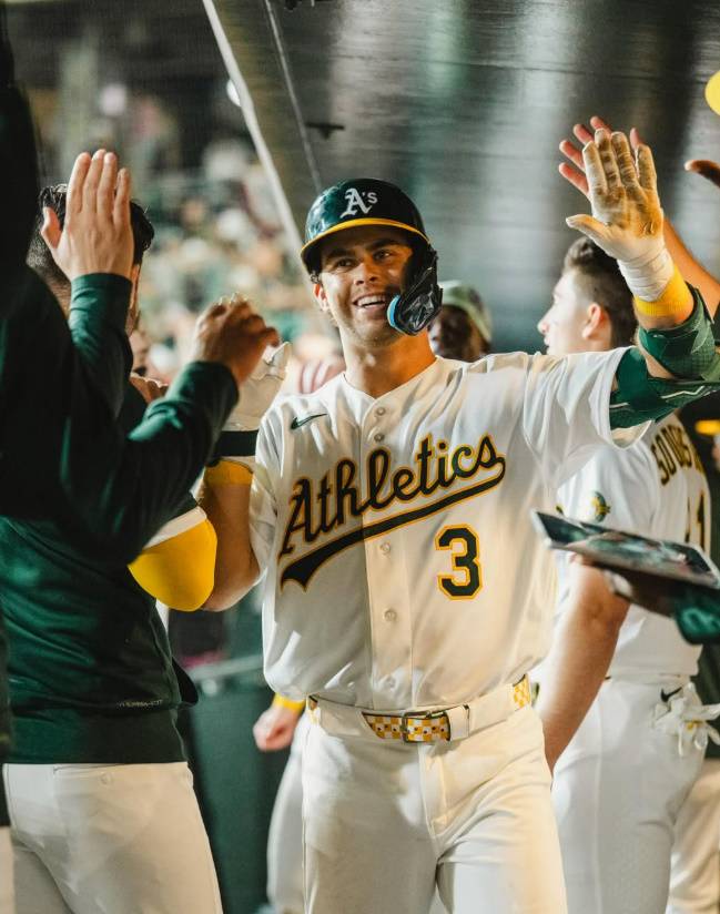 (오클랜드 3루수 맥스 먼시)