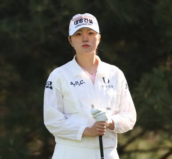 2026년 한국여자프로골프(KLPGA) 투어 덕신EPC 챔피언십에 출전한 김민선7 프로가 1라운드에서 경기하는 모습니다. 사진제공=KLPGA (사진을 무단으로 사용하지 마십시오.)