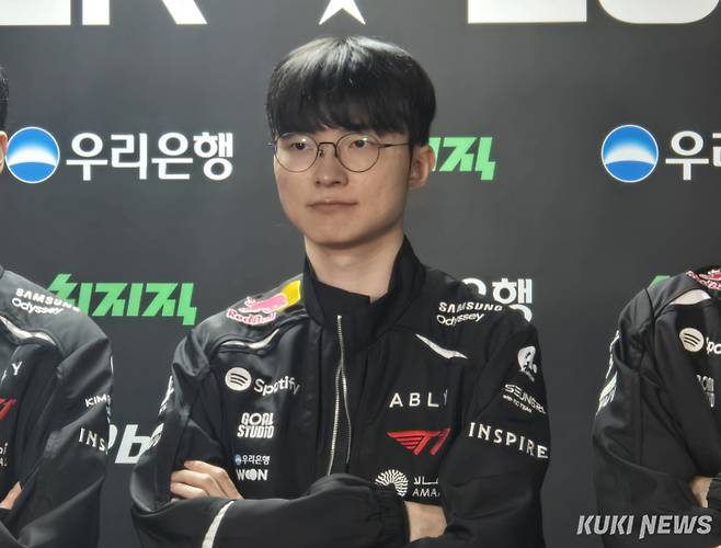 ‘페이커’ 이상혁이 25일 오후 5시 인천 인스파이어 아레나에서 열린 ‘2026 LCK’ 정규시즌 1라운드 한진 브리온과의 홈경기가 끝난 뒤 기자회견에 임하고 있다. 김영건 기자