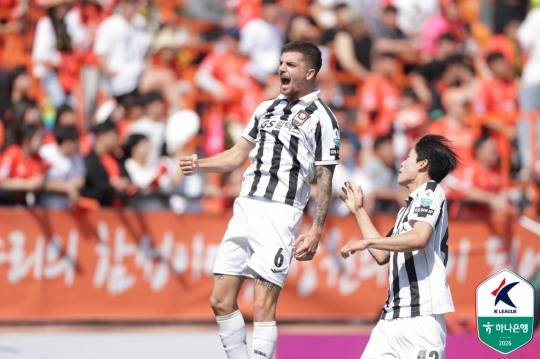 서울 바베츠의 골 세리머니 모습. / 사진=연합뉴스