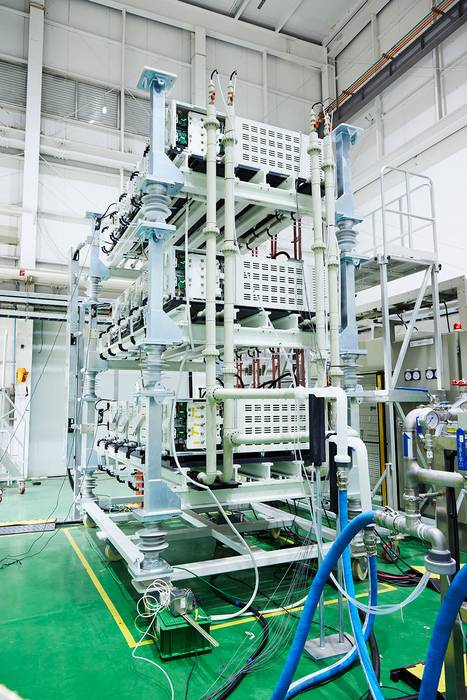 효성중공업의 반도체 변압기. 효성