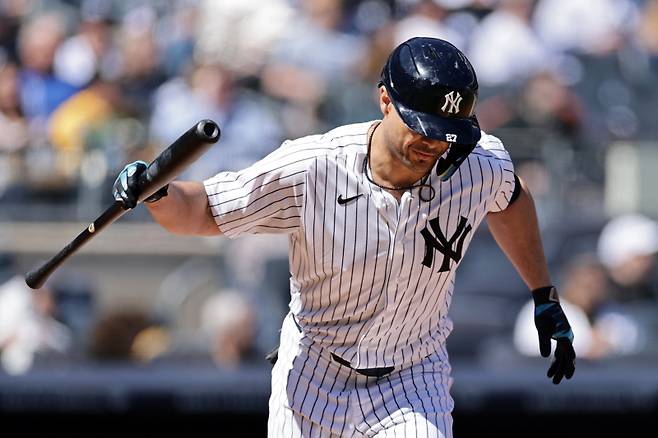 <yonhap photo-2579="">종아리 문제로 부상자명단에 오를 가능성이 거론된 지안카를로 스탠튼. [AP=연합뉴스]</yonhap>