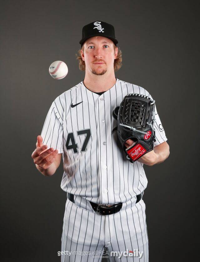 시카고 화이트삭스 에릭 페디가 프로필 사진을 찍고 있다./게티이미지코리아