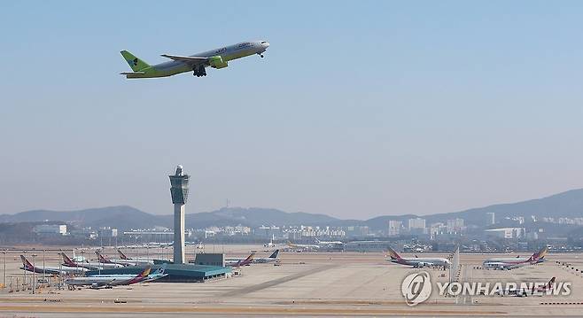 국내 항공사 지연율 하락 [연합뉴스 자료사진]