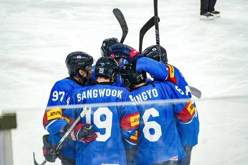 김상욱의 득점 후 기뻐하는 대표팀 [대한아이스하키협회 제공. 재판매 및 DB 금지]