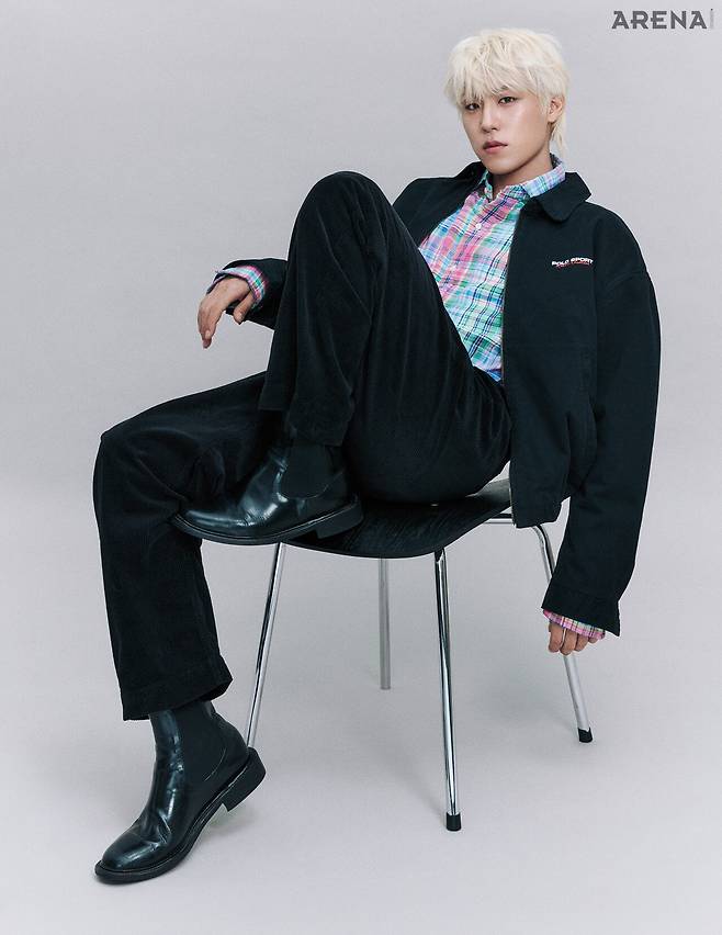 재킷·체크 셔츠·팬츠 모두 폴로 랄프 로렌, 부츠 스타일리스트 소장품.