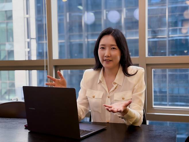 윤정원 필라이즈 공동창업자(부대표)가 최근 필라이즈 사무실에서 팜이데일리와 인터뷰 하고 있다.(이미지=필라이즈)