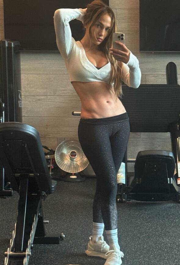 제니퍼 로페즈./소셜미디어