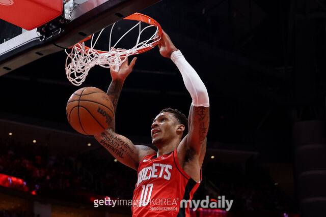 덩크를 작렬하는 스미스 주니어. /게티이미지코리아