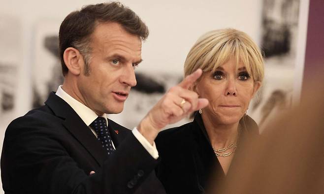 마크롱 대통령 부부. 연합뉴스