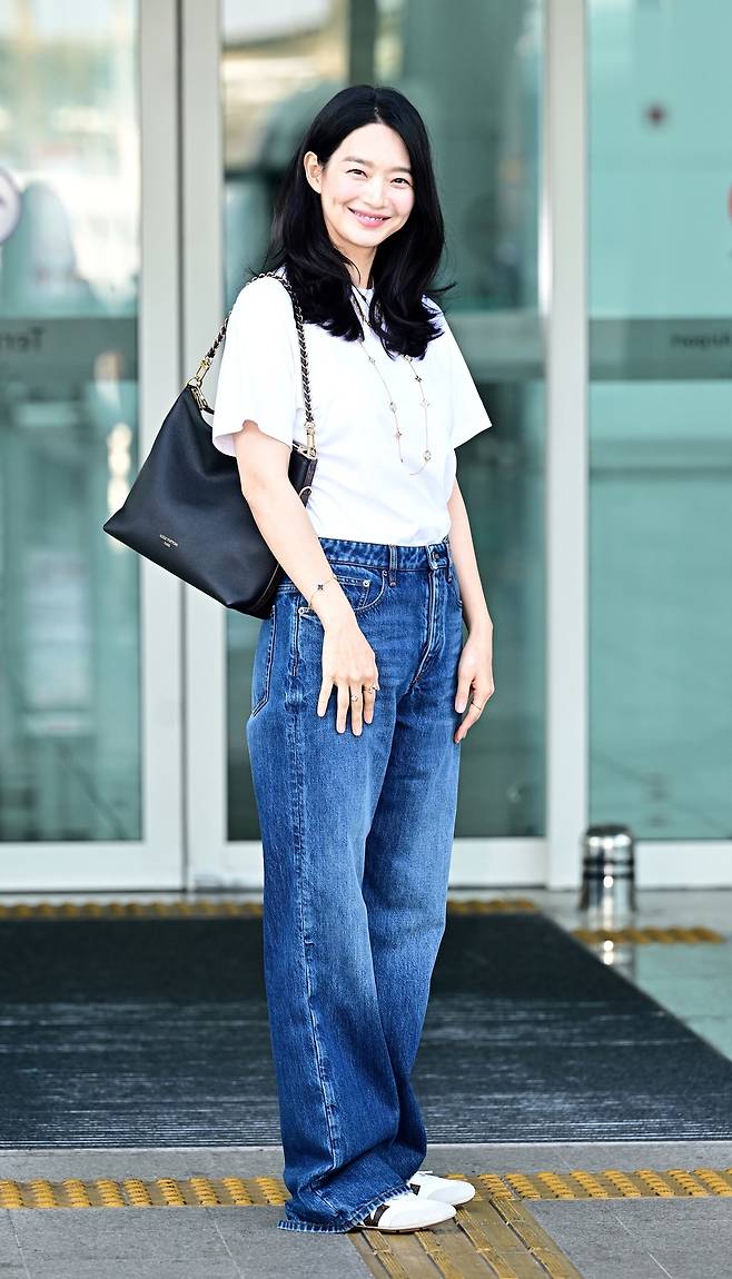 배우 신민아. 루이비통 제공
