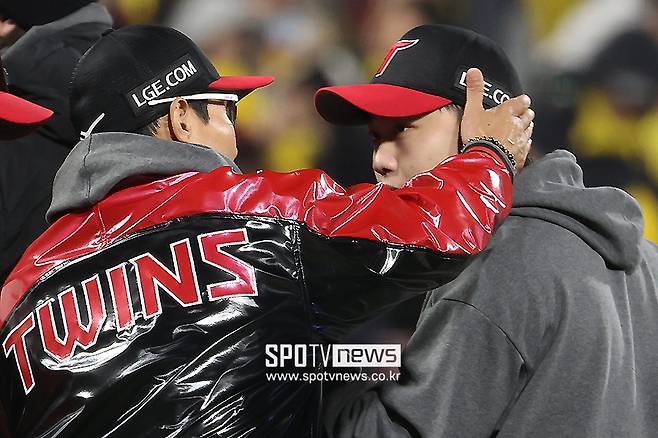 ▲ 김윤식 염경엽 감독 ⓒ곽혜미 기자