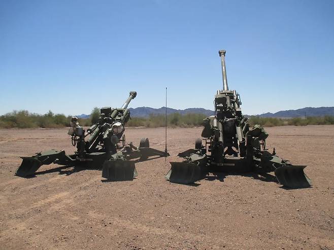 M777