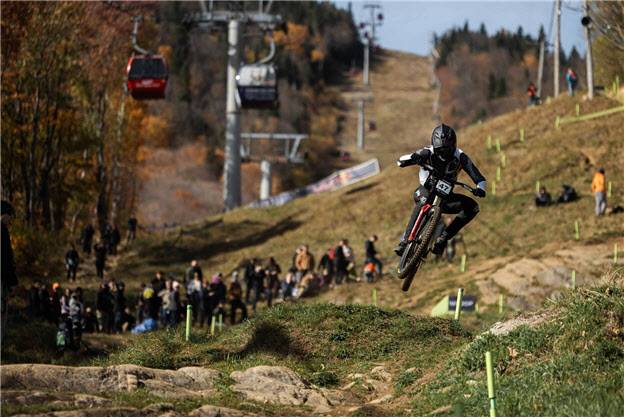 2025 캐나다 몽생트안느 다운힐(DHI)대회 경기장면. 사진=WBD