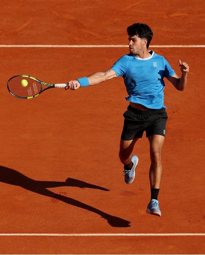 알카라스의 폭발적인 포핸드 위닝샷. ATP 투어