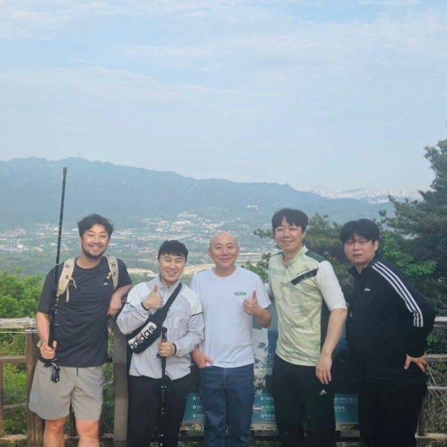 웹툰 작가 주호민의 근황이 공개됐다./사진=유튜버 단군 SNS